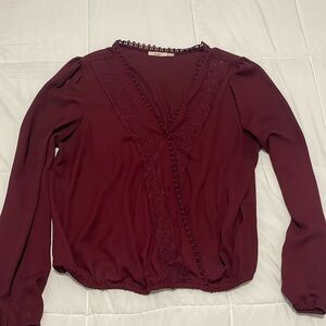 Women’s long sleeve blouse